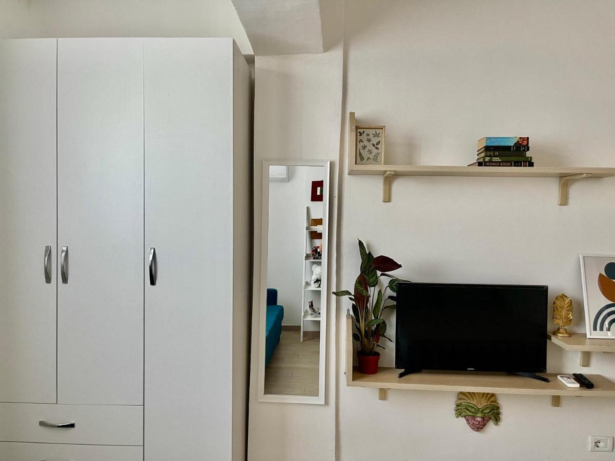 Lola'S Apartment Драч Екстериор снимка